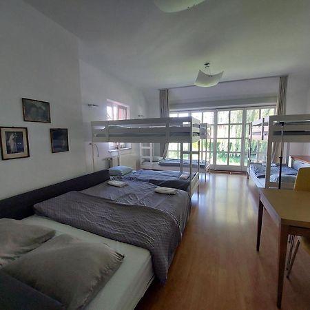 Hotel R24, Rose House Laibach Zimmer foto